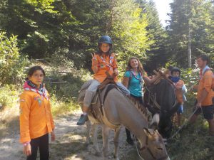 Louveteaux-jeannettes - dos d'âne - SGDF Annonay Camp 2017