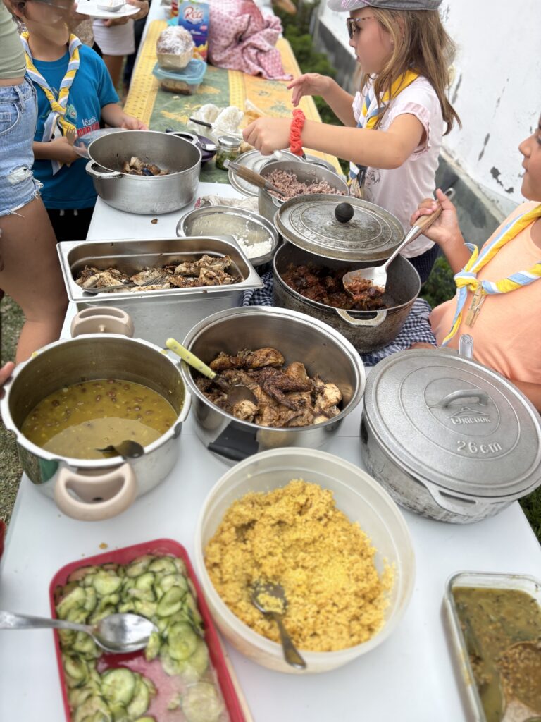 Repas créole partagé le dimanche midi